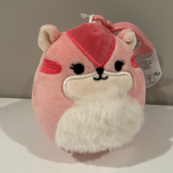 Squishmallow Dianalee the Chipmunk Clip Pink White fuzzy belly NWT - Picture 5 of 6